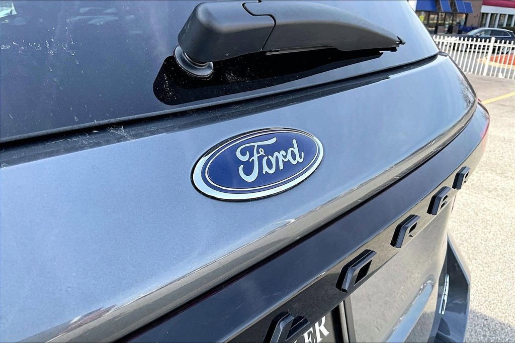 Certified 2025 Ford Explorer ST-Line w/ Premium Package image 32