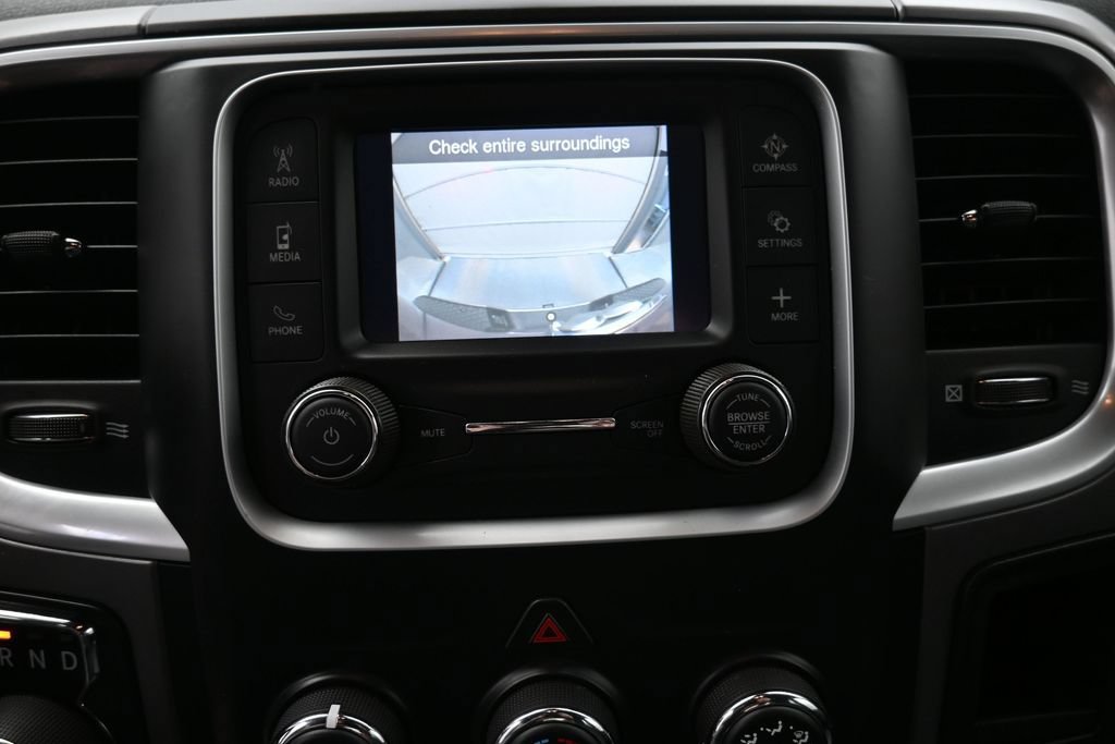 Used 2024 RAM 1500 Classic SLT AWD/4WD image 9