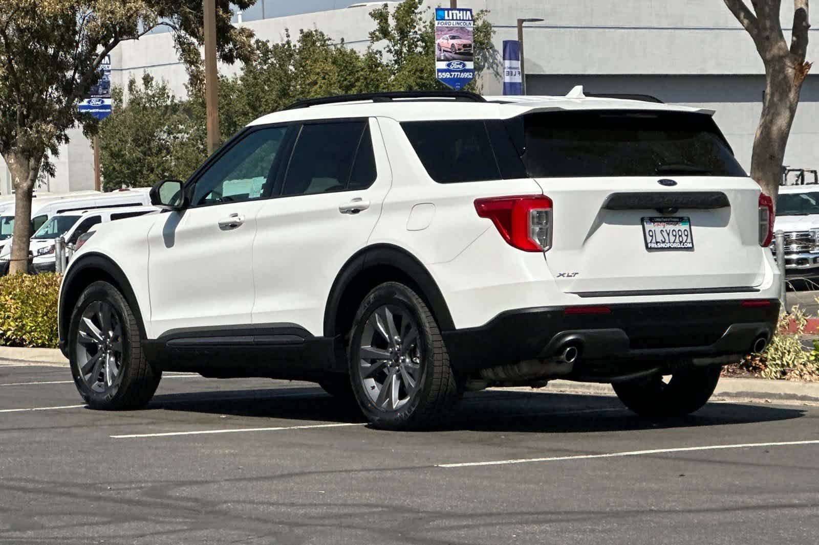 Certified 2023 Ford Explorer XLT w/ Equipment Group 202A RWD image 7