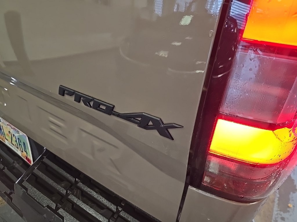 Used 2024 Nissan Frontier PRO-4X w/ Off-Road Protection Package AWD/4WD image 4