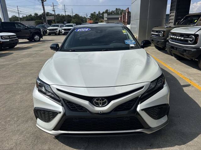 Used 2024 Toyota Camry XSE w/ Navigation Package FWD image 2