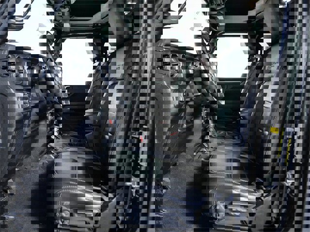 Used 2021 Jeep Gladiator Overland w/ Popular Equipment Package image 16