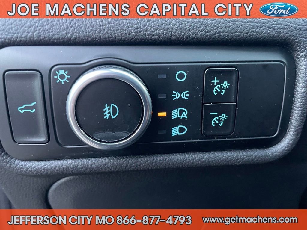 Certified 2024 Ford Explorer XLT w/ Equipment Group 202A image 23