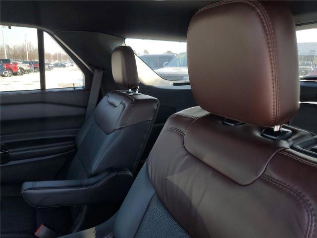 Certified 2022 Ford Explorer Platinum w/ Equipment Group 601A image 23