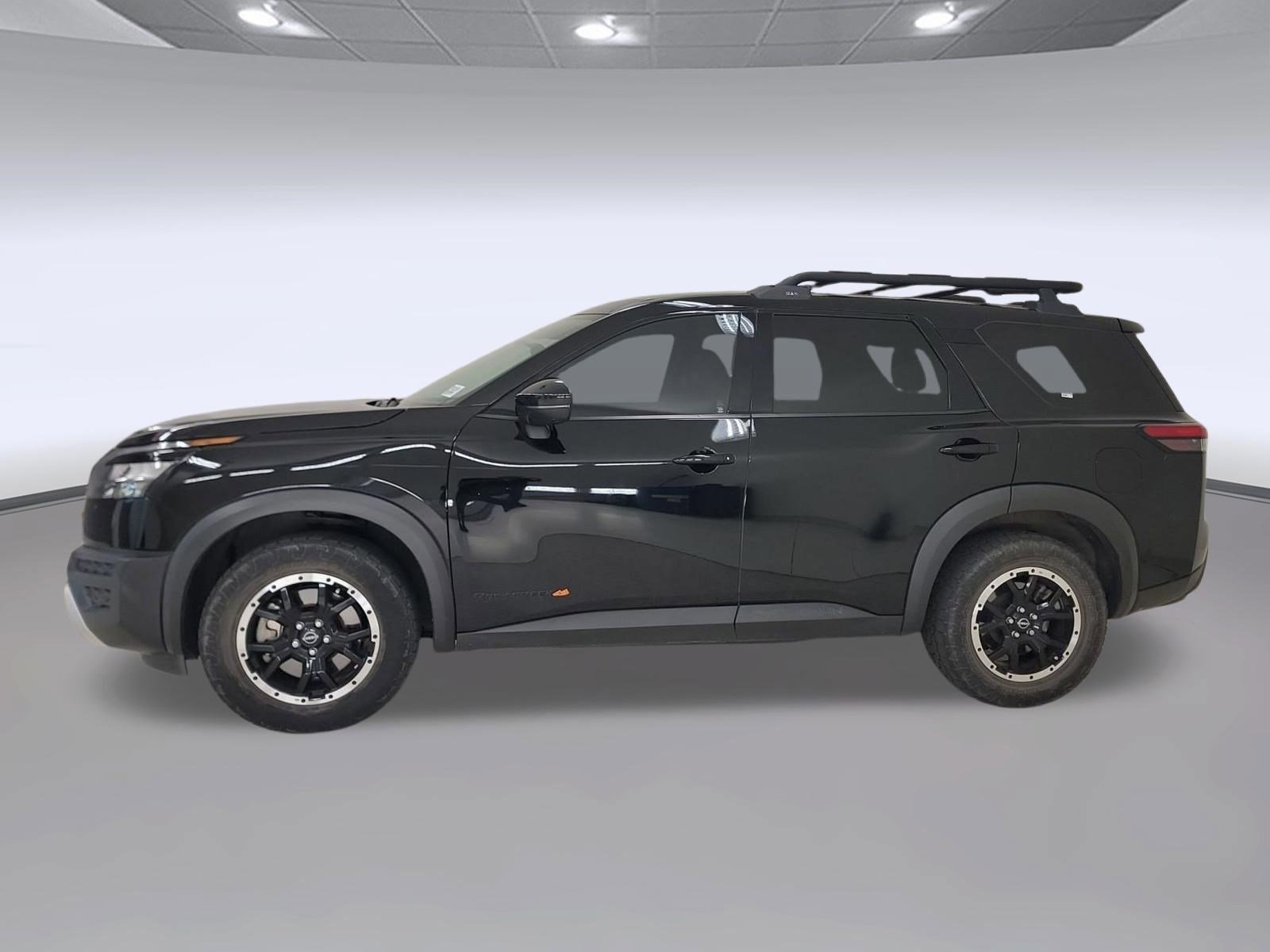 Used 2023 Nissan Pathfinder Rock Creek image 3