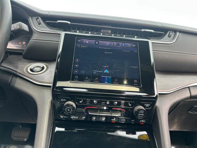 Used 2022 Jeep Grand Cherokee Overland image 22