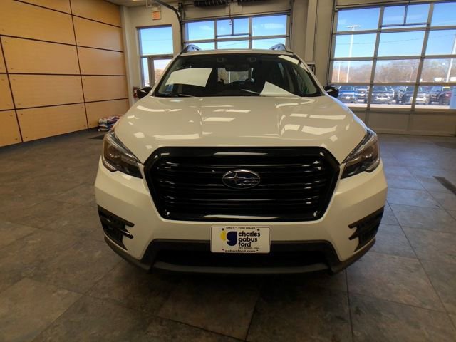 Used 2022 Subaru Ascent Onyx Edition image 8