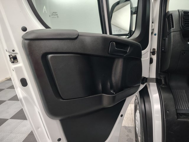 Used 2025 RAM ProMaster 2500 w/ U-Haul Equipment Group FWD image 32