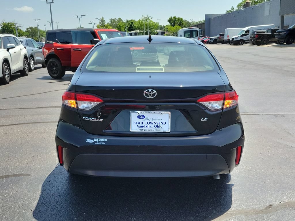 Used 2024 Toyota Corolla LE FWD image 5