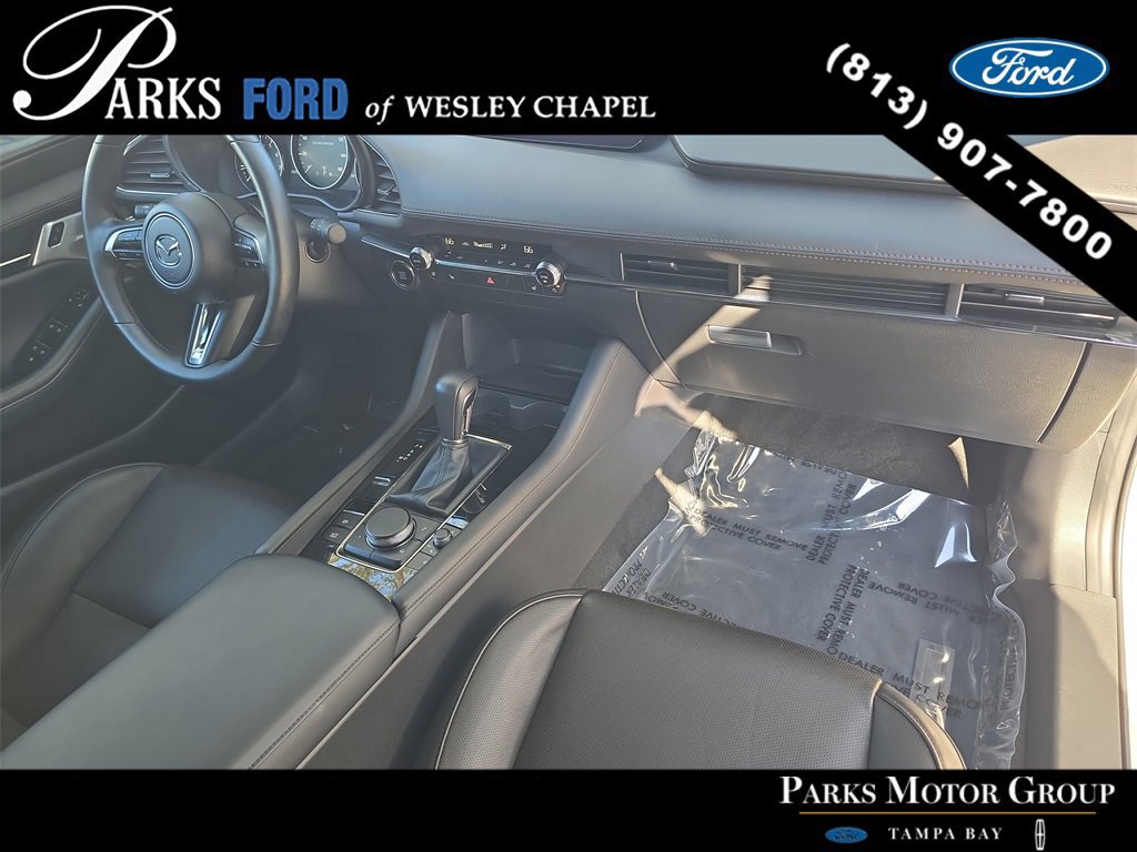 Used 2024 MAZDA MAZDA3 Hatchback w/ Appearance Package image 10