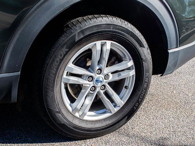 Certified 2023 Ford Explorer XLT w/ Equipment Group 202A image 6