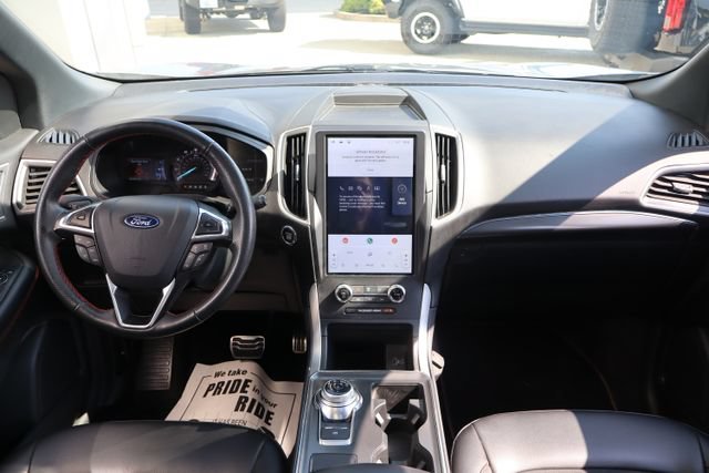 Certified 2024 Ford Edge ST-Line AWD/4WD image 35