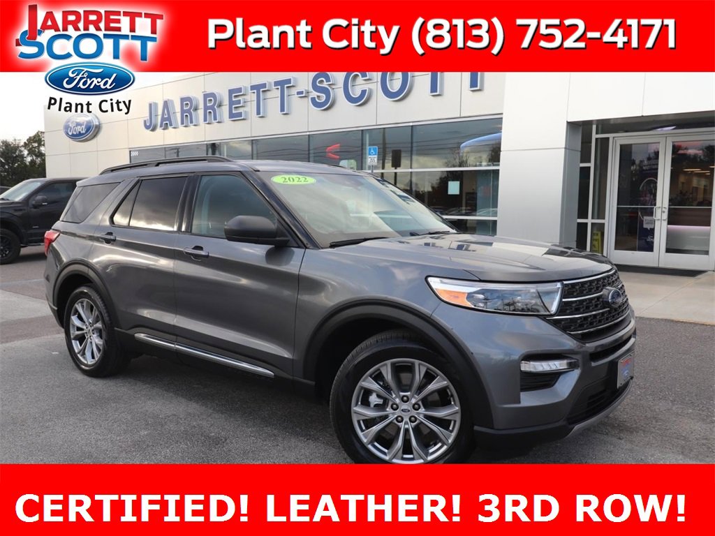 Certified 2022 Ford Explorer XLT w/ Equipment Group 202A
