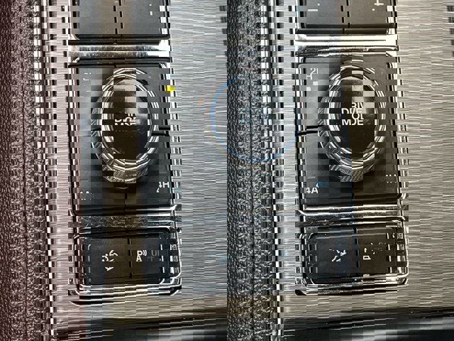 Certified 2024 Ford Expedition Limited image 19