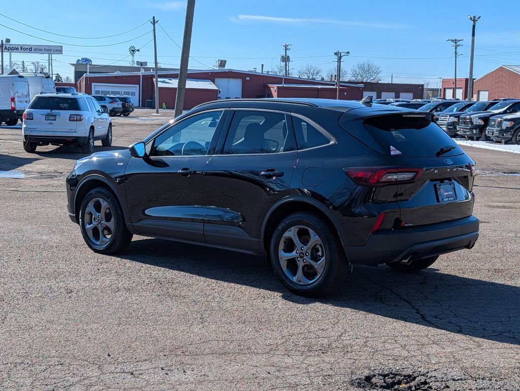 Certified 2025 Ford Escape ST-Line image 4