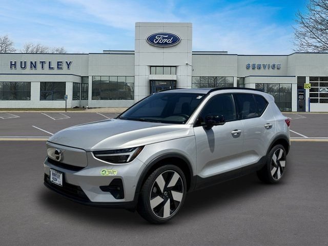 Used 2023 Volvo XC40 Recharge Ultimate AWD/4WD image 1