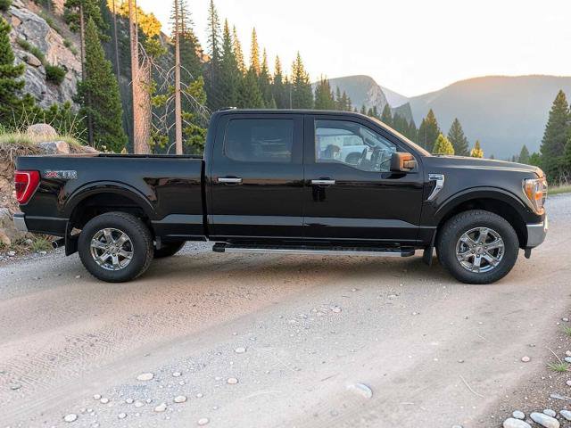 Certified 2022 Ford F150 XLT w/ Equipment Group 301A Mid AWD/4WD image 7