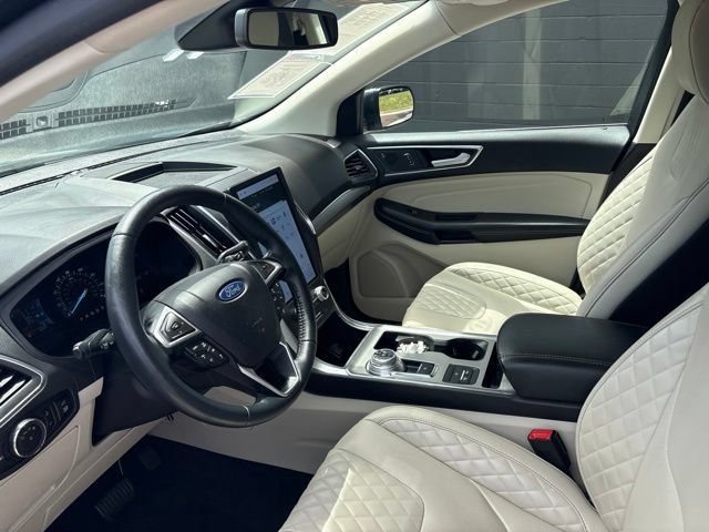 Certified 2024 Ford Edge Titanium w/ Titanium Elite Package AWD/4WD image 38