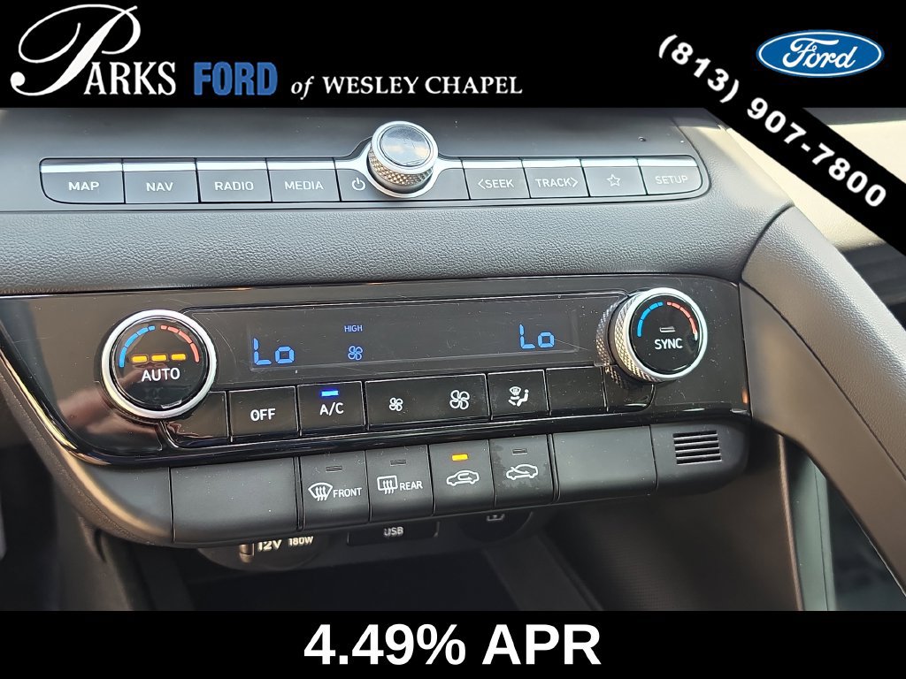 Used 2024 Hyundai Elantra SEL FWD image 23
