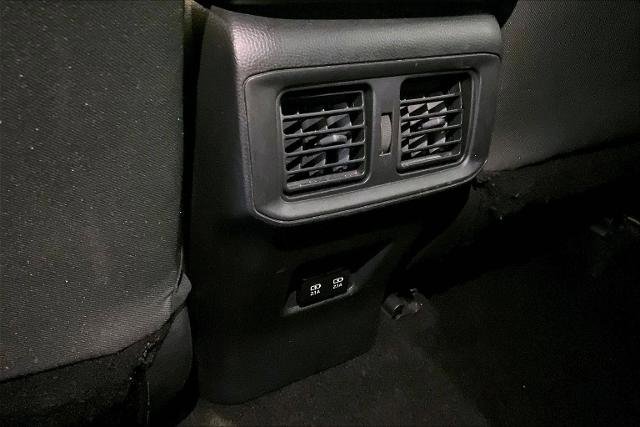 Used 2020 Toyota RAV4 XLE image 33