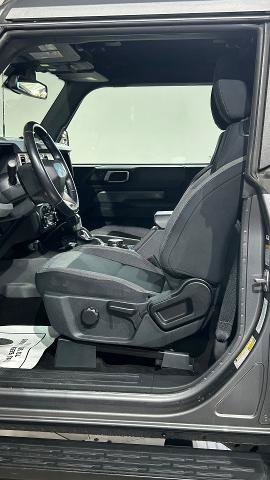Certified 2021 Ford Bronco Big Bend w/ Sasquatch Package AWD/4WD image 36