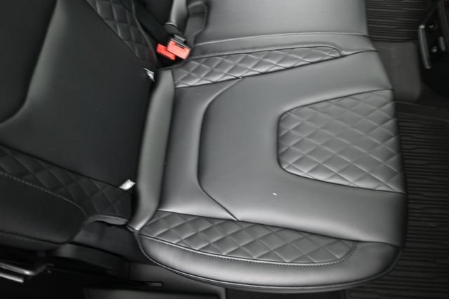 Certified 2024 Ford Edge Titanium AWD/4WD image 26