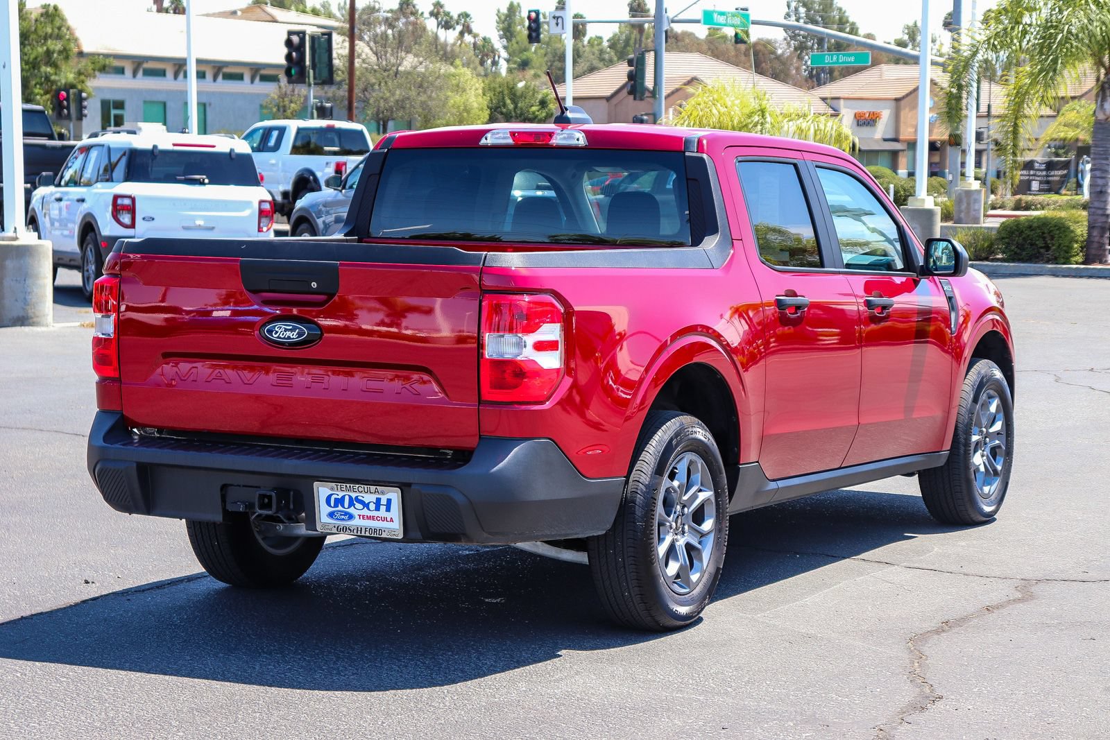 Certified 2025 Ford Maverick XLT w/ Equipment Group 302A AWD/4WD image 4