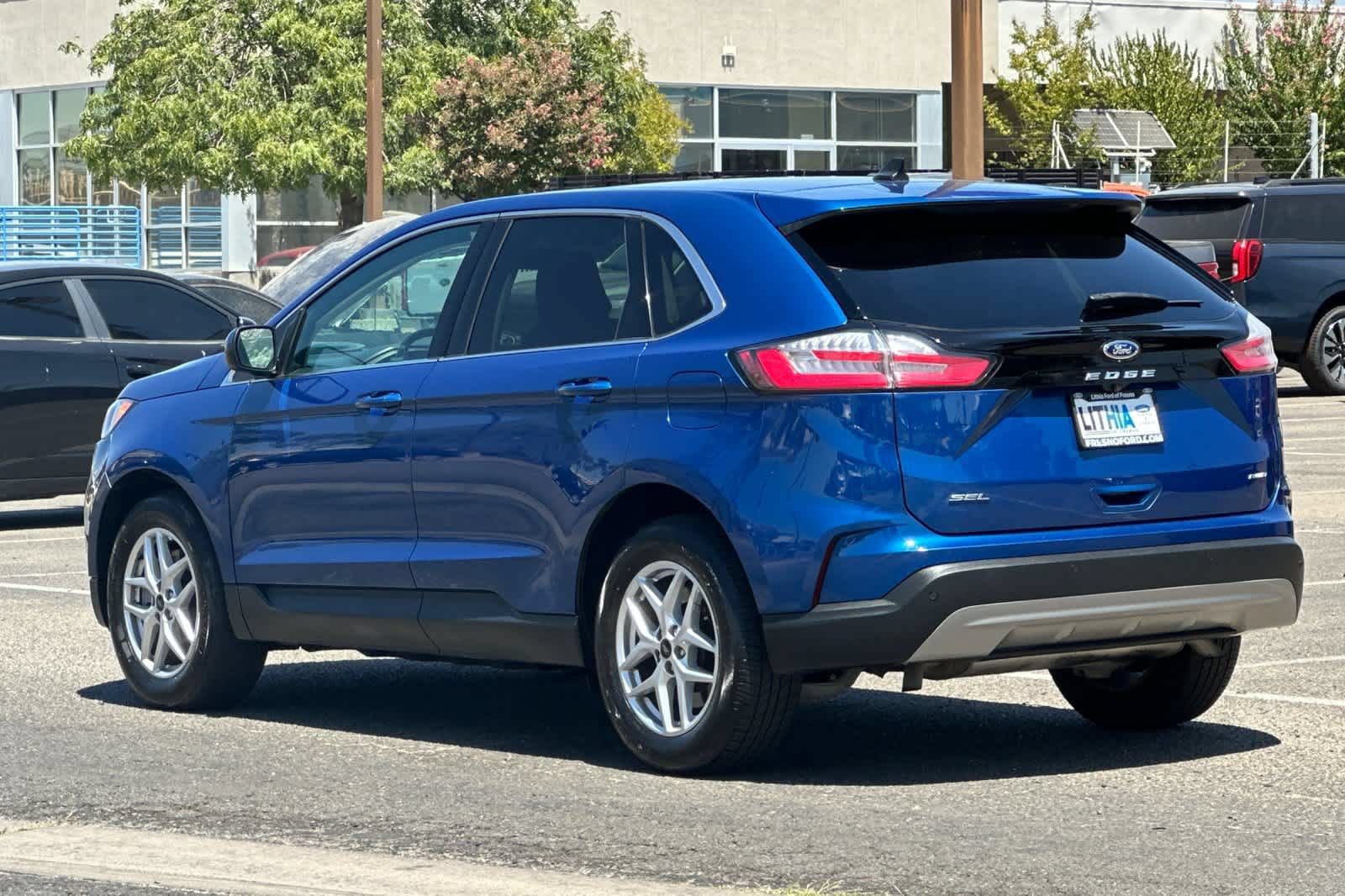 Certified 2024 Ford Edge SEL AWD/4WD image 7