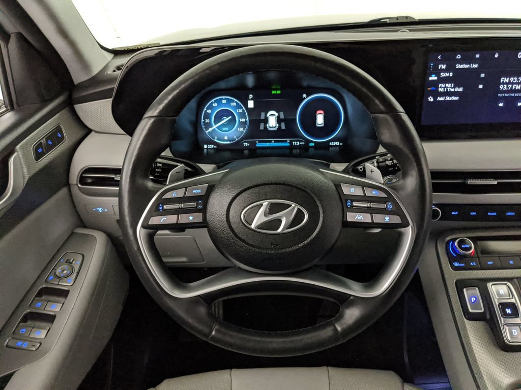 Used 2024 Hyundai Palisade SEL w/ Premium Package AWD/4WD image 11