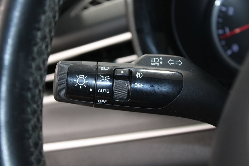 Used 2024 Kia K5 GT-Line w/ GT-Line Premium Package FWD image 35