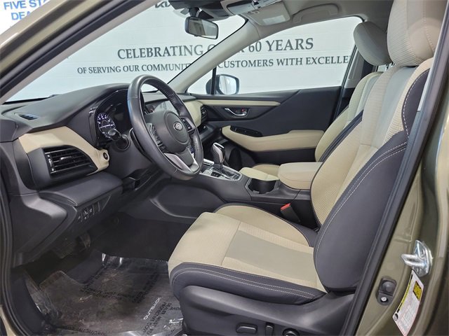 Used 2023 Subaru Outback Premium image 6
