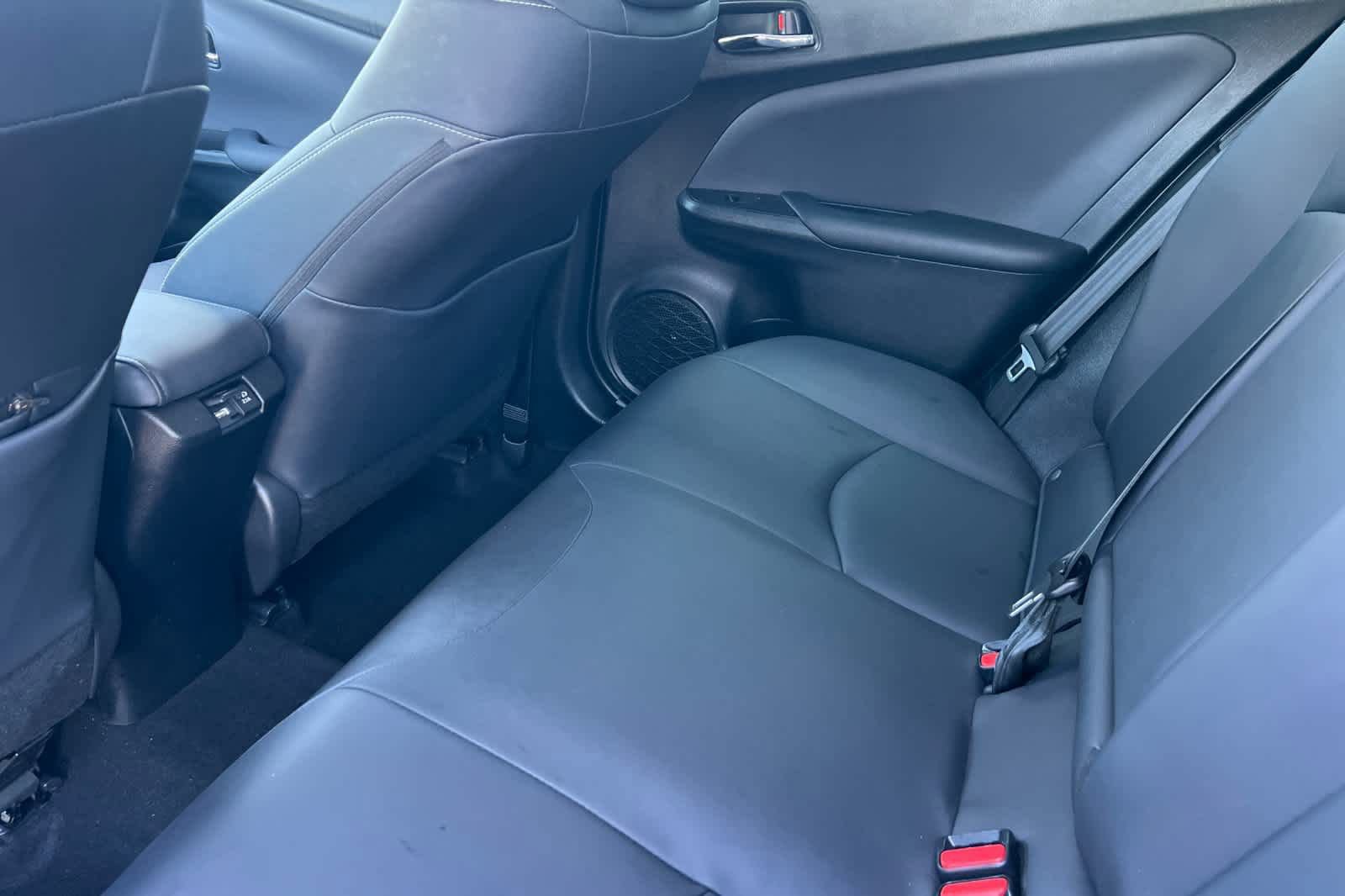 Used 2021 Toyota Prius Prime Limited w/ Carpet Mat Package (TMS) image 10