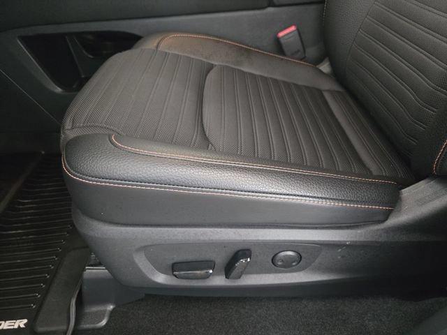 Used 2025 Nissan Pathfinder Rock Creek AWD/4WD image 25