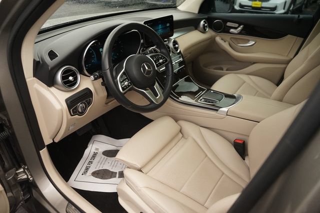 Used 2022 Mercedes-Benz GLC 300 image 8