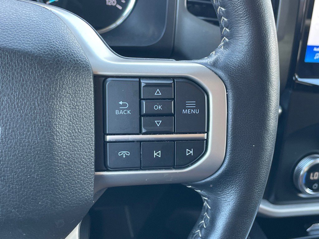 Certified 2024 Ford Expedition XLT image 19