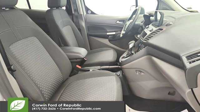 Certified 2022 Ford Transit Connect XLT image 27