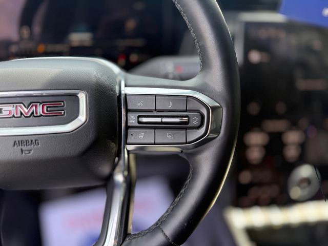 Used 2025 GMC Terrain Elevation AWD/4WD image 10