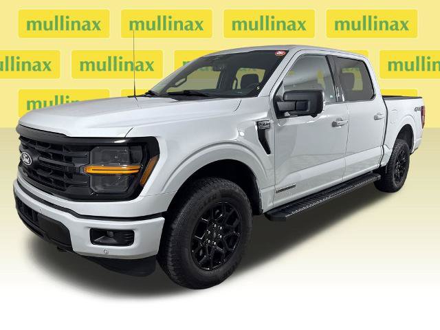 Certified 2024 Ford F150 XLT w/ Equipment Group 302A MID AWD/4WD image 13