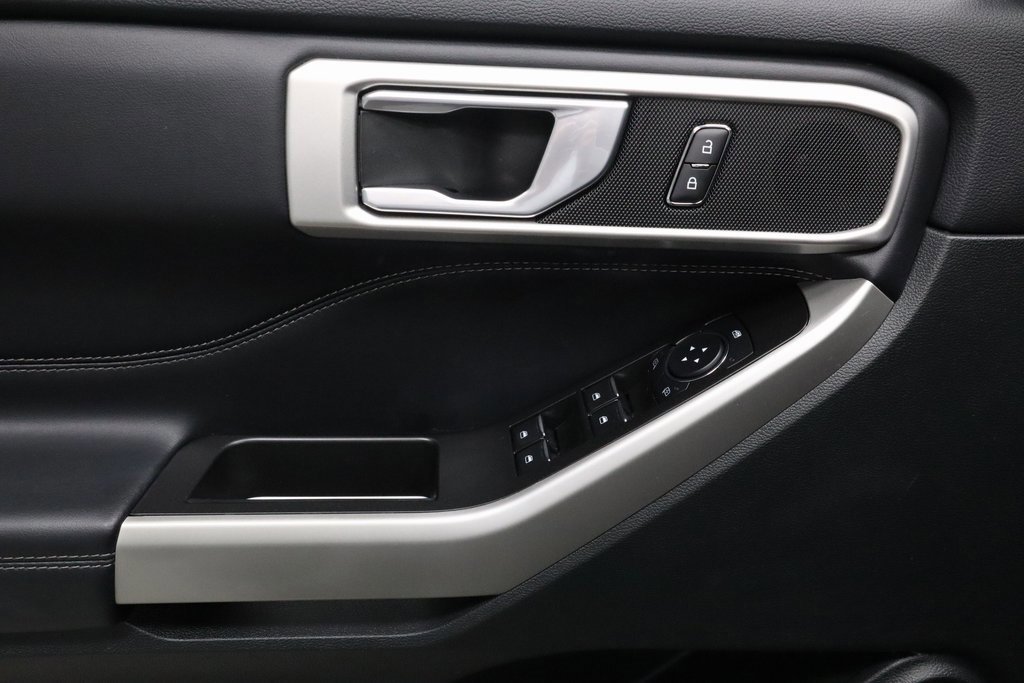 Certified 2023 Ford Explorer XLT w/ Equipment Group 202A image 23