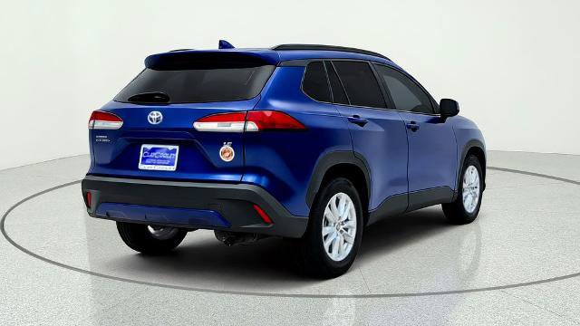 Used 2023 Toyota Corolla Cross LE FWD image 7