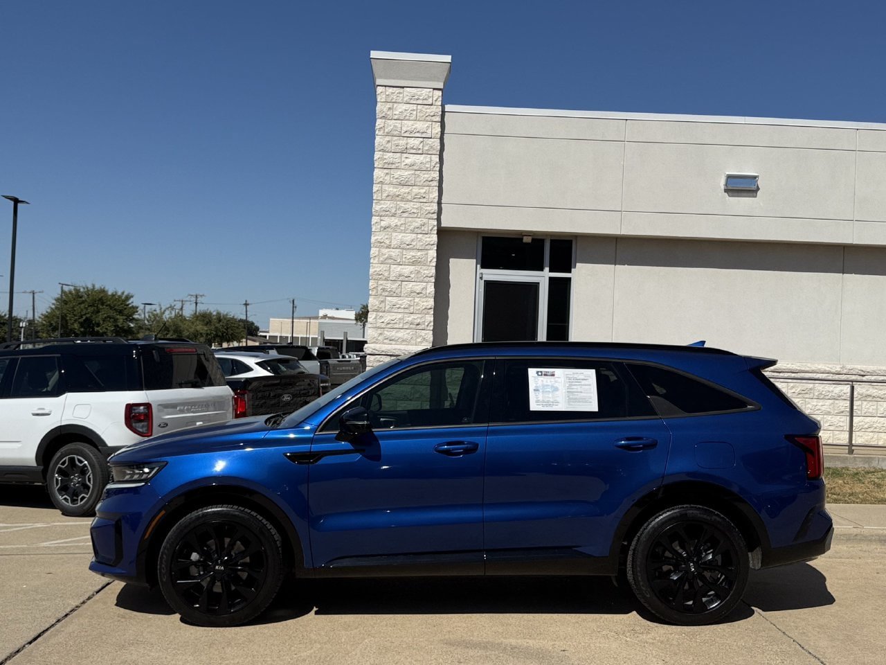 Used 2021 Kia Sorento SX FWD image 3