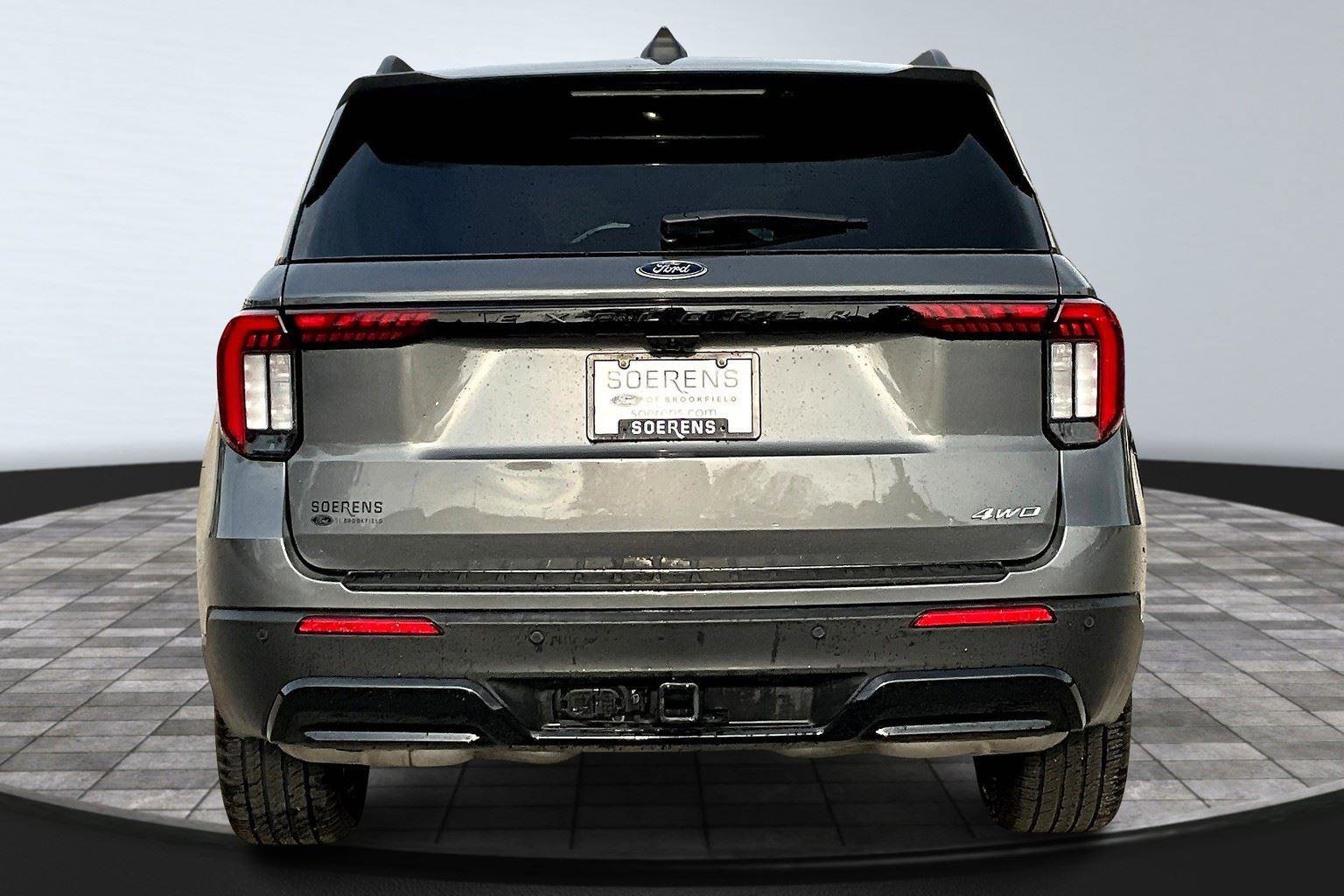 Certified 2025 Ford Explorer ST-Line w/ ST-Line Street Pack image 6