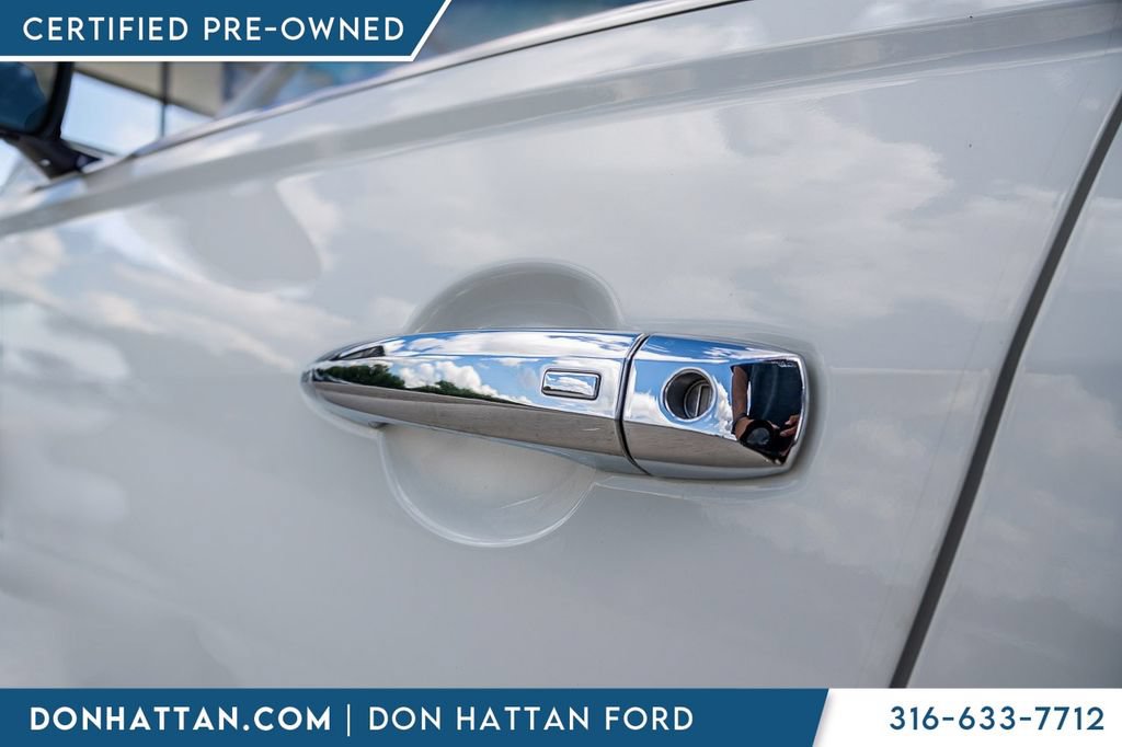 Used 2025 Nissan Altima 2.5 SV FWD image 33