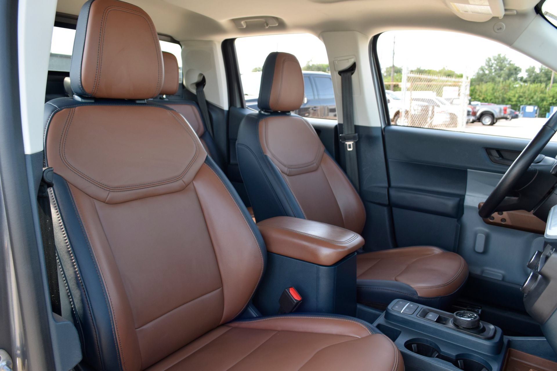 Certified 2022 Ford Maverick Lariat w/ Lariat Luxury Package FWD image 24