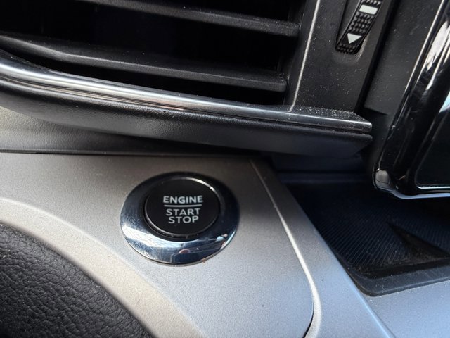 Certified 2022 Ford Explorer XLT w/ Equipment Group 202A image 24