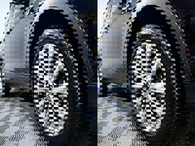 Certified 2017 Ford Escape Titanium image 7