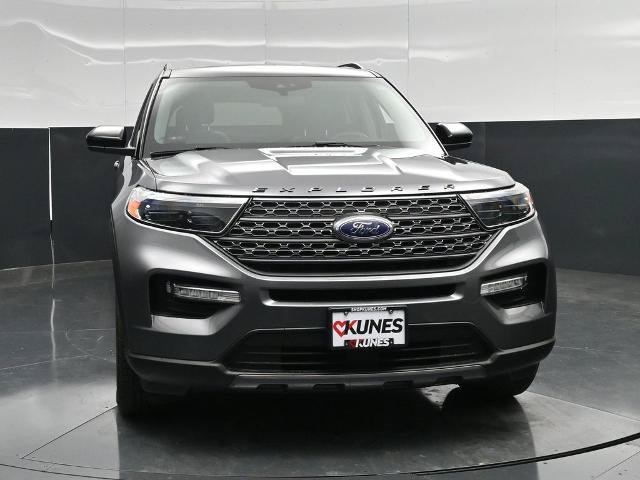 Certified 2022 Ford Explorer XLT w/ Equipment Group 202A AWD/4WD image 6