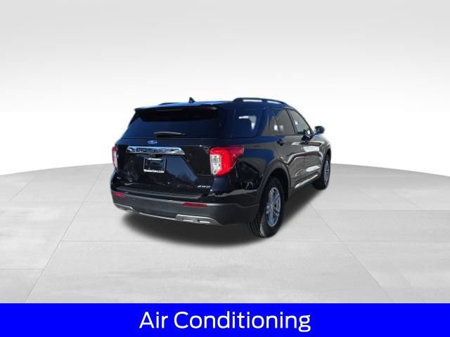 Certified 2023 Ford Explorer XLT w/ Equipment Group 202A image 3