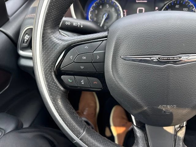 Used 2020 Chrysler Pacifica Limited FWD image 24
