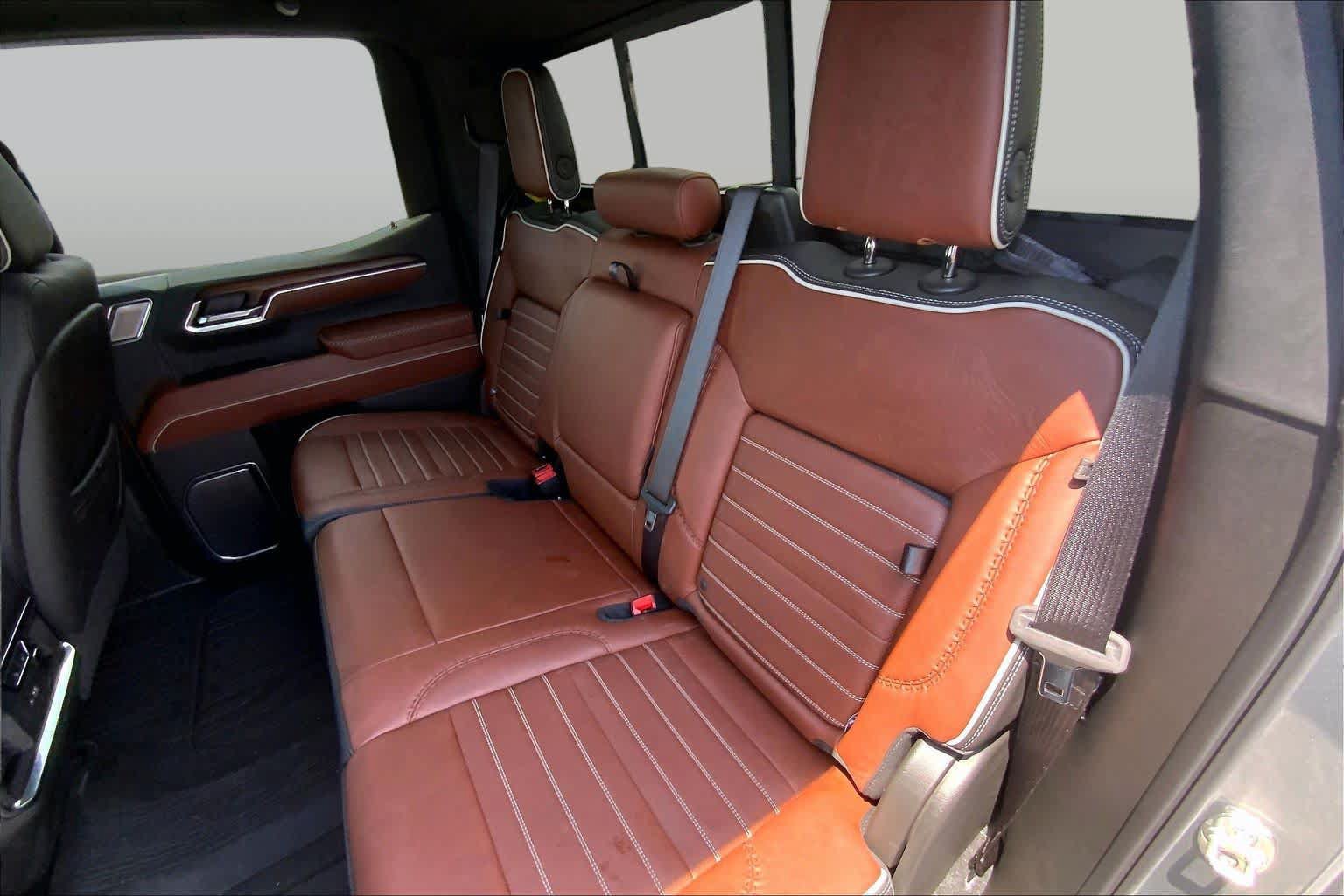 Used 2025 GMC Sierra 1500 Denali Ultimate AWD/4WD image 21
